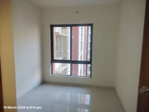 Room in 1 BHK Apartment at Dosti Greater Thane, Kalher – for Rent