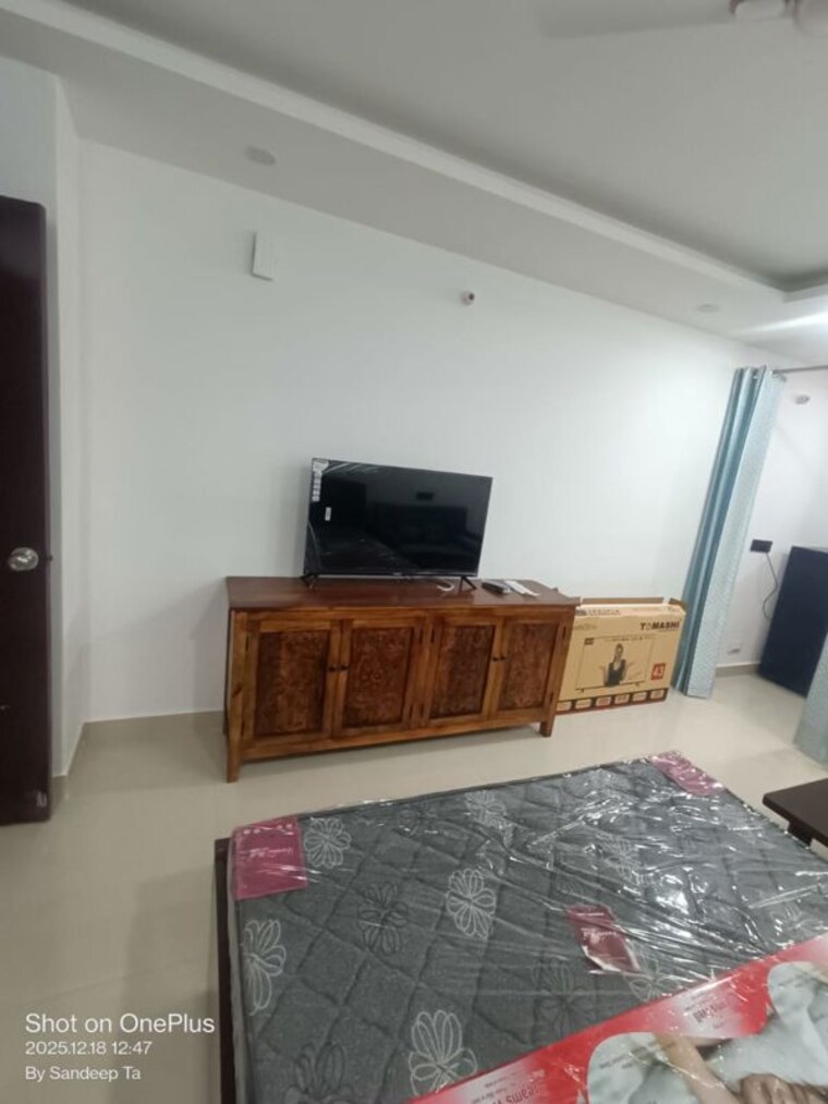 Living Room, gambhir-panorama-service-apartments 1 Bedroom 546 Sq.Ft. Apartment In Sector 67 Gurgaon 10313745