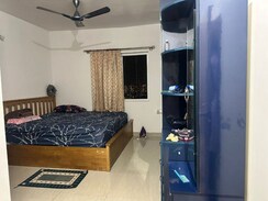 2 BHK Apartment For Rent in Mantri Serenity