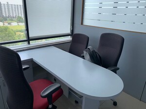 Team Area in  Shop at Nyati Empress, Viman Nagar – for Rent