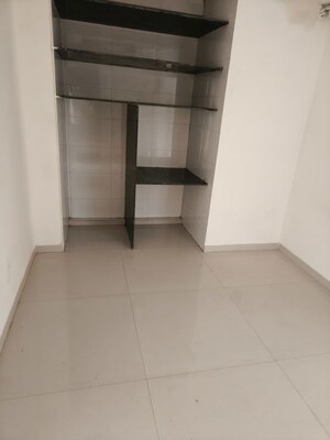Room in 2 BHK Apartment at Juhi Greens, Seawoods – for Sale