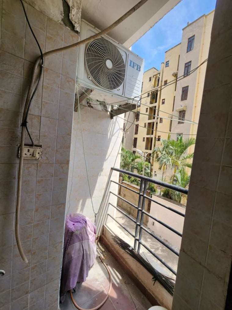 Balcony, jaipuria-sunrise-green Studio 400 Sq.Ft. Apartment In Lohgarh Zirakpur 10313776