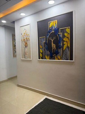 Furnished Amenities in 3 BHK Builder Floor at Govindpuri – for Sale