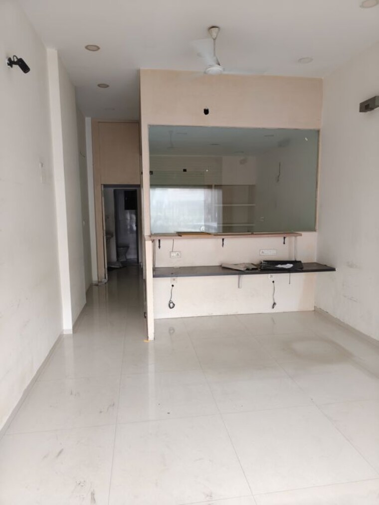 Room, vishnu-shreyas Commercial Shop 800 Sq.Ft. In Nerul Navi Mumbai 10313781