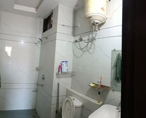 Bathroom in 3 BHK Apartment at Sunshine Enclave, Vip Road – for Rent