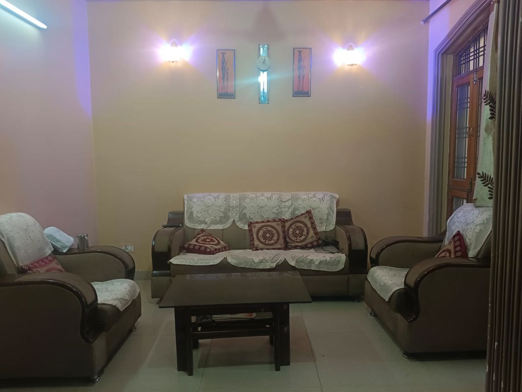 2 BHK + Extra Room Independent House For Rent in Gomti Nagar
