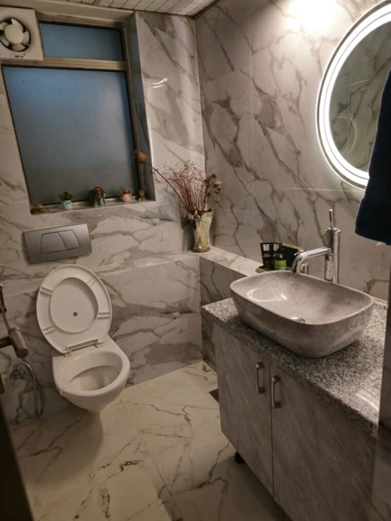 Bathroom, parsvnath-exotica 4 Bedroom 3400 Sq.Ft. Apartment In Sector 53 Gurgaon 10310873