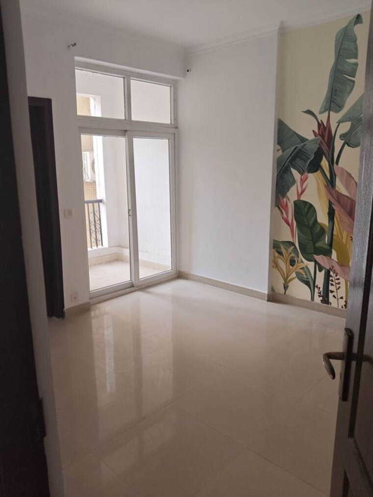 Room, amrapali-silicon-city 4 Bedroom 2410 Sq.Ft. Apartment In Sector 76 Noida 10313799