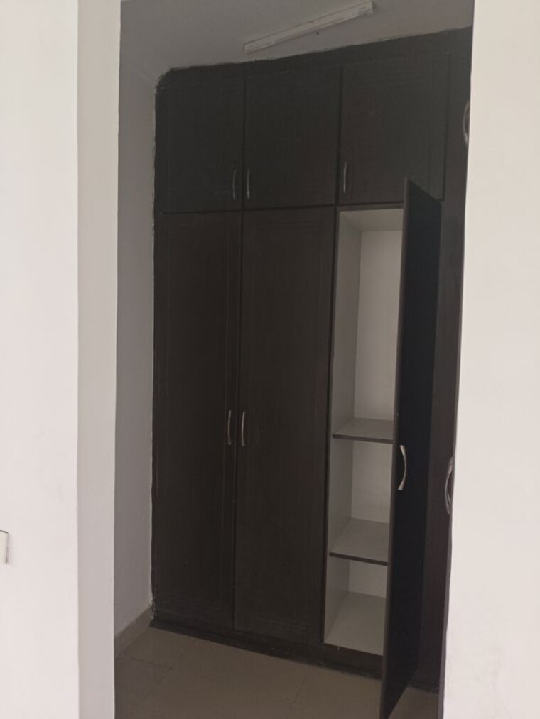 undefined, amrapali-silicon-city 4 Bedroom 2410 Sq.Ft. Apartment In Sector 76 Noida 10313799