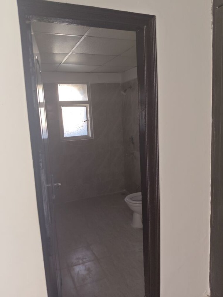 Bathroom, amrapali-silicon-city 4 Bedroom 2410 Sq.Ft. Apartment In Sector 76 Noida 10313799