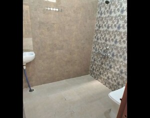 Bedroom in 2 BHK Independent House at Gomti Nagar – for Rent