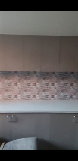 Bedroom in 4 BHK Builder Floor at Sector 85 – for Rent