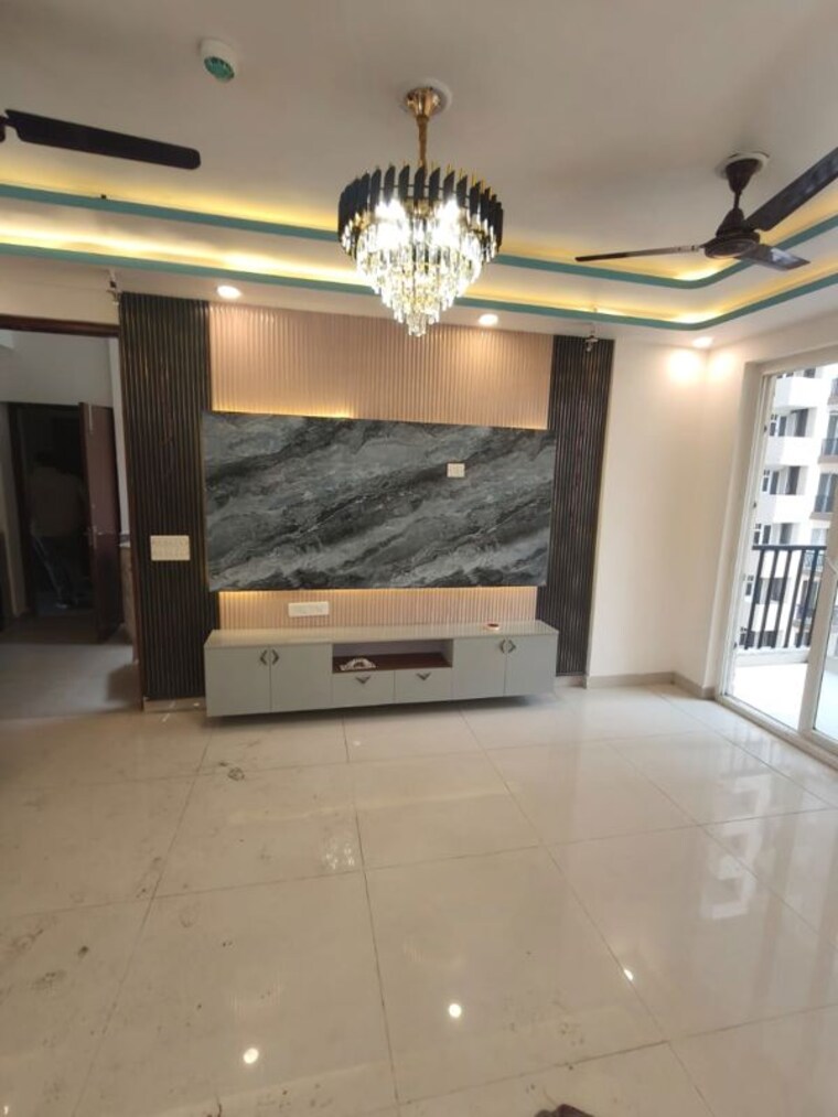 Living Room, amrapali-heartbeat-city 4 Bedroom 3235 Sq.Ft. Apartment In Sector 107 Noida 10313850