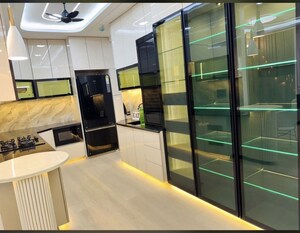 Team Area in 3 BHK Apartment at Amrapali Golf Homes, Sector 4 Greater Noida – for Rent