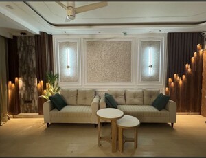 Living Room in 3 BHK Apartment at Amrapali Golf Homes, Sector 4 Greater Noida – for Rent