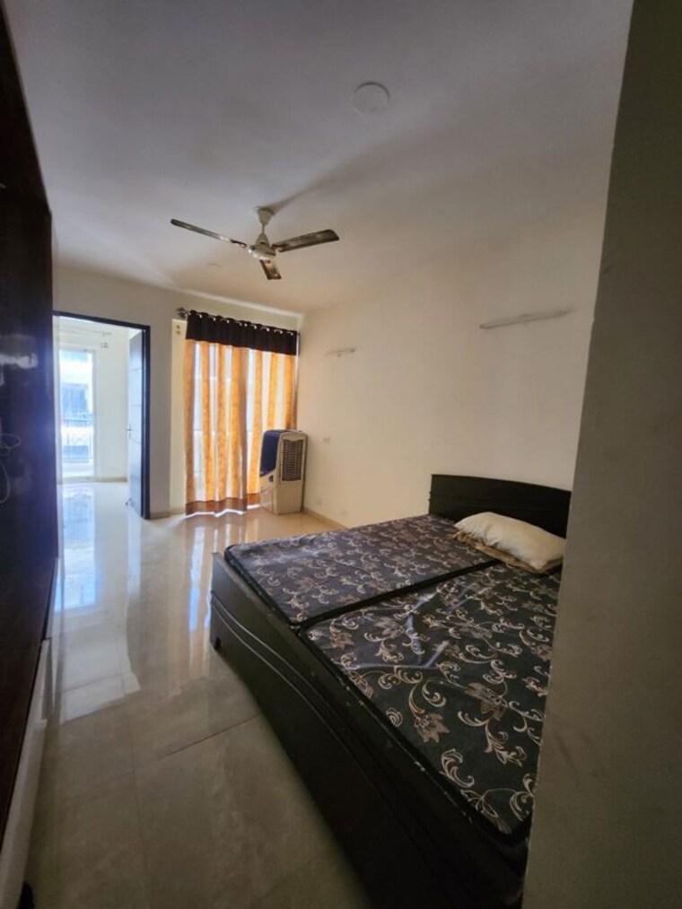 Bedroom, signature-global-park-4-and-5 2.5 Bedroom 1120 Sq.Ft. Apartment In Sohna Sector 36 Gurgaon 10313871