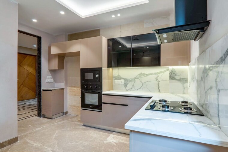 Kitchen, sector 85 4 Bedroom 350 Sq.Yd. Builder Floor In Sector 85 Faridabad 10313885