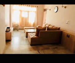 3.5 BHK + Pooja Room Apartment For Rent in Mayur Vihar