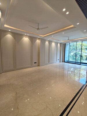 Room in 3 BHK Builder Floor at East Of Kailash – for Rent