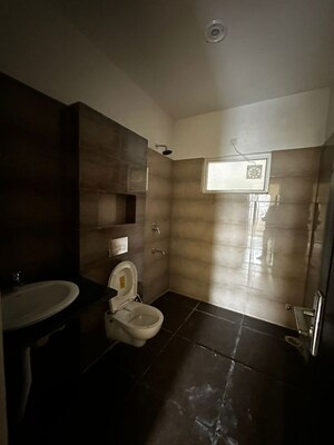 Bathroom in 3 BHK Apartment at Maxvel Residency, Gujrara Mansingh – for Rent
