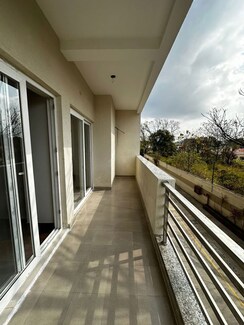 3 BHK Apartment For Rent in Maxvel Residency
