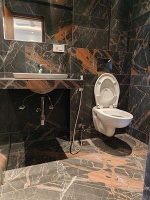 Bathroom in 5 BHK Apartment at Clover Realty Delta Empress, Sopan Baug – for Rent