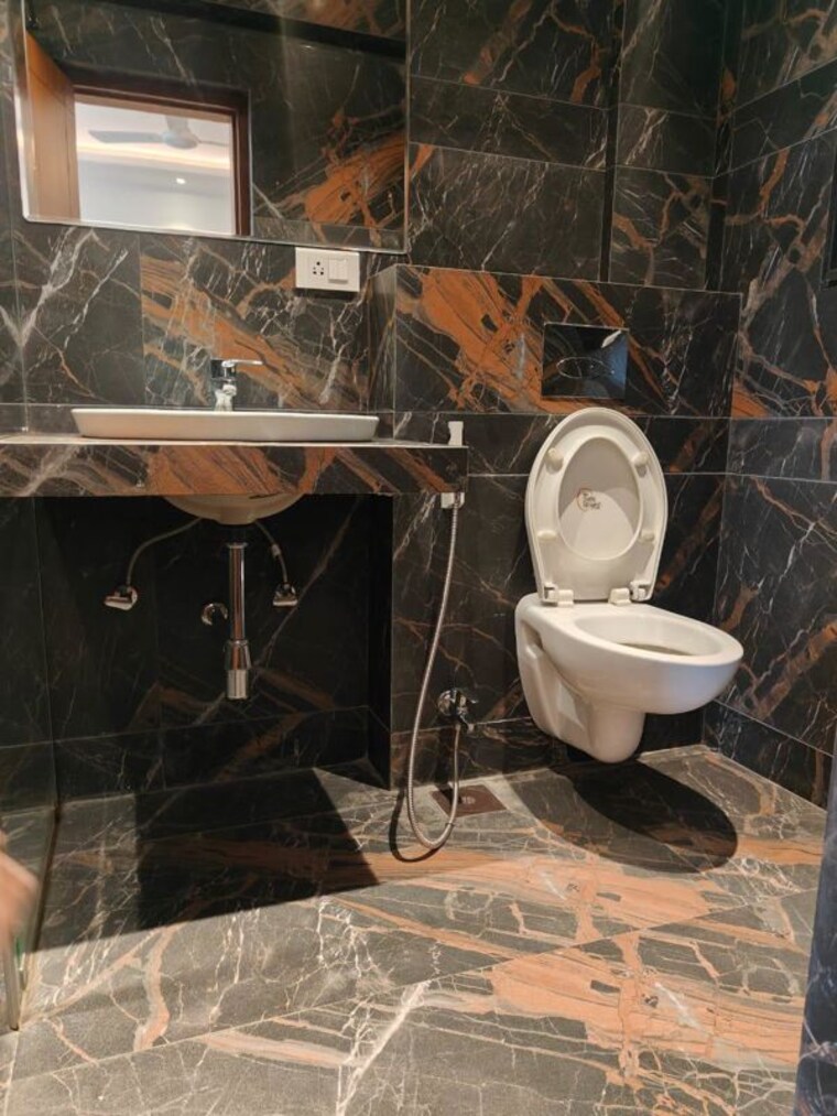 Bathroom, clover-realty-delta-empress 5 Bedroom 8486 Sq.Ft. Apartment In Sopan Baug Pune 10313937