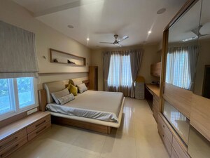 Bedroom in 4 BHK Apartment at Darode Jog Blossom Bouleward, Koregaon Park – for Rent
