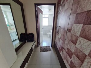 Attached Bathroom in 4 BHK Apartment at Darode Jog Blossom Bouleward, Koregaon Park – for Rent