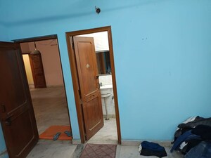 Room in 2.5 BHK Builder Floor at Fateh Nagar – for Sale