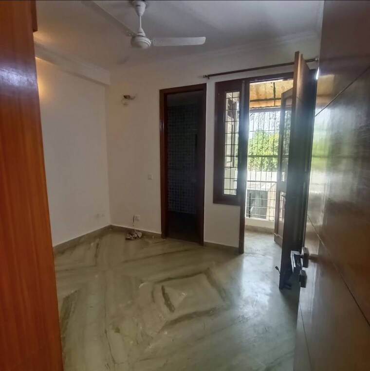 Bedroom, chittaranjan park 3 Bedroom 145 Sq.Ft. Builder Floor In Chittaranjan Park Delhi 10314016