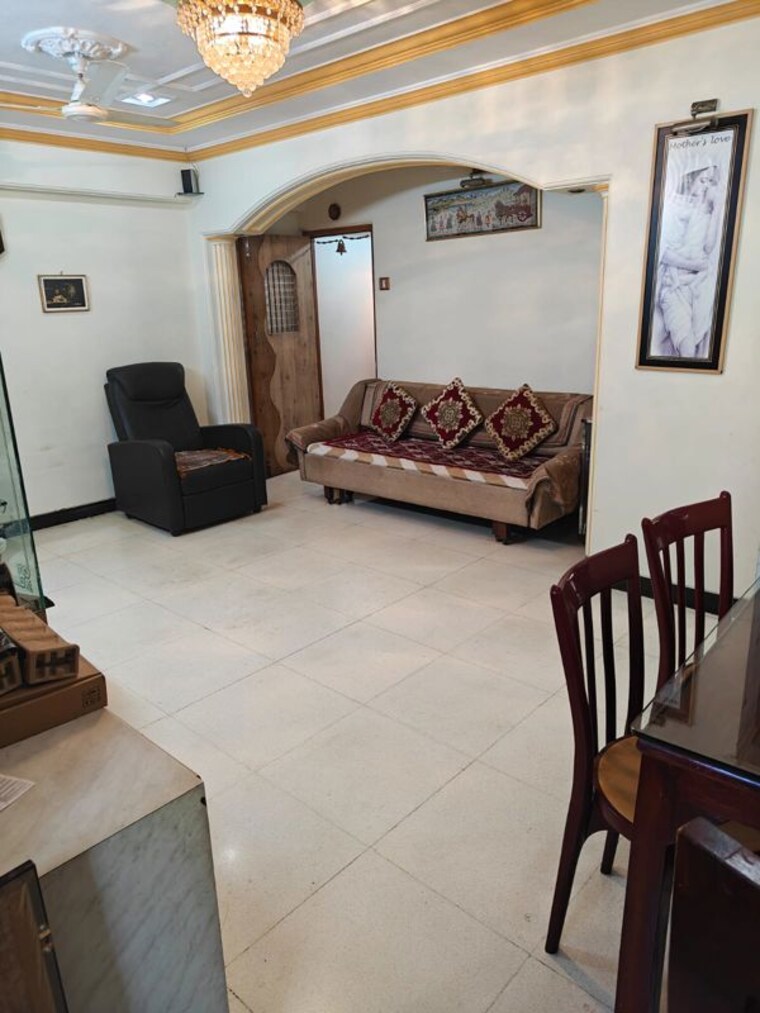 Team Area, pushp-vatika-chs 3 Bedroom 1100 Sq.Ft. Apartment In Santacruz West Mumbai 10314034