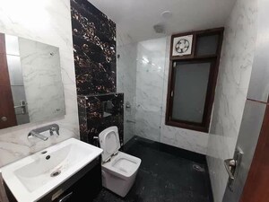 Bathroom in  Pg at Old Rajinder Nagar – for Rent