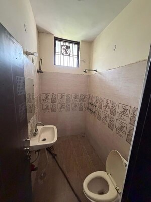 Bathroom in 3 BHK Apartment at BPTP Park Grandeura, Sector 82 – for Rent