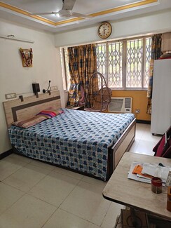 2 BHK + Pooja Room Apartment For Rent in Red Rose CHS 1