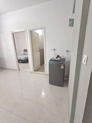 Room in 2 BHK Builder Floor at Hsr Layout Sector 2 – for Rent