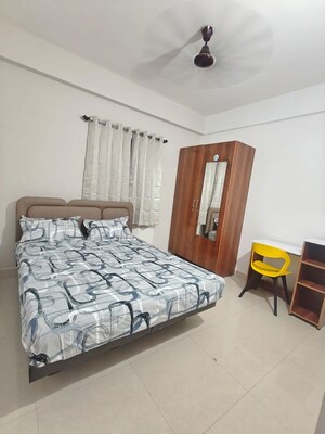 Bedroom in 2 BHK Builder Floor at Hsr Layout Sector 2 – for Rent