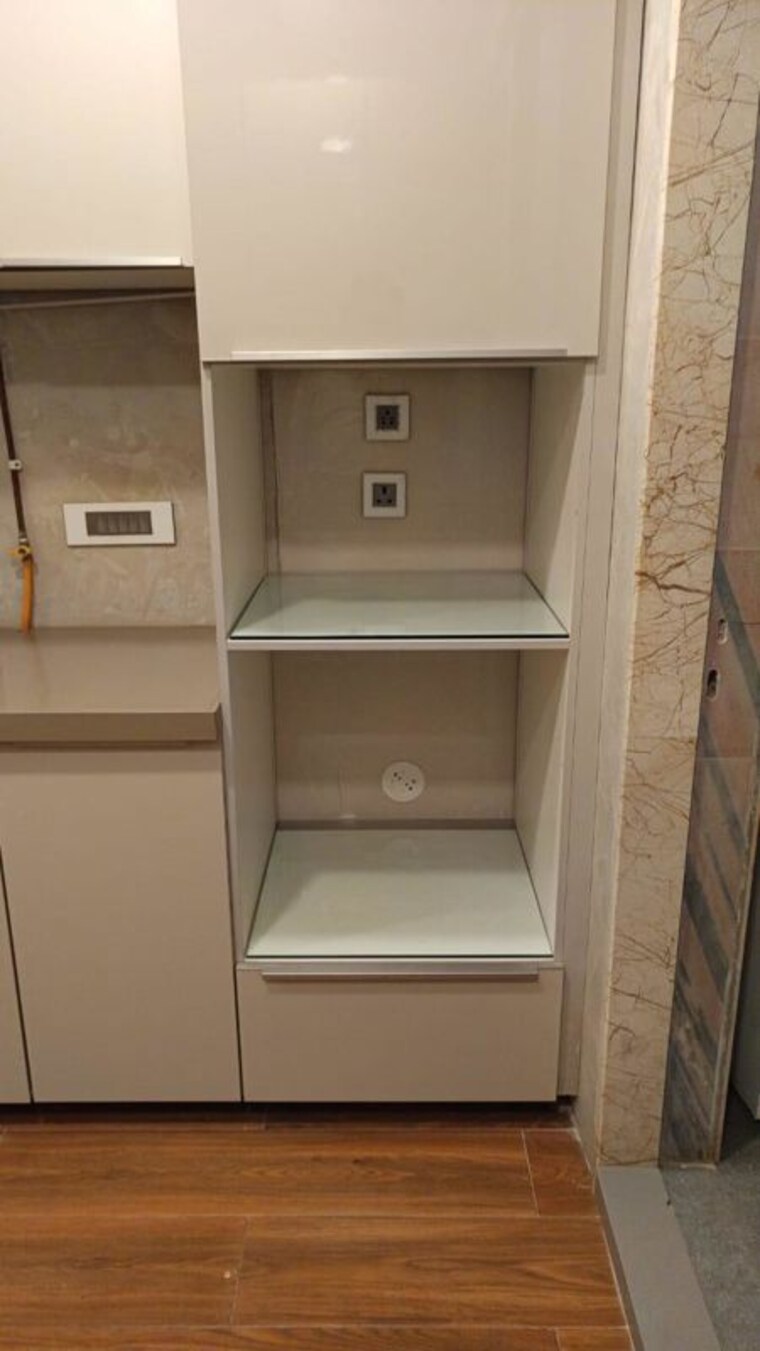 Cupboard, hermes-212-riverwalk 3.5 Bedroom 1650 Sq.Ft. Apartment In Kalyani Nagar Pune 10314072