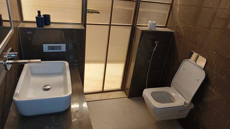 Bathroom, hermes-212-riverwalk 3.5 Bedroom 1650 Sq.Ft. Apartment In Kalyani Nagar Pune 10314072