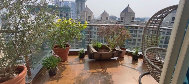Balcony, karia-konark-bella-vista 3 Bedroom 1632 Sq.Ft. Apartment In Magarpatta Road Pune 10314094