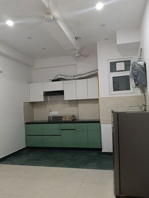 Kitchen in 2 BHK Builder Floor at Old Dlf – for Rent