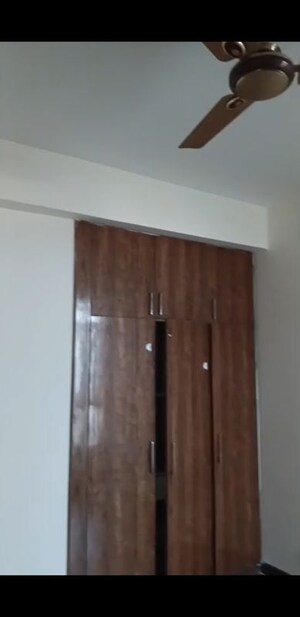 Furnished Amenities in 4 BHK Apartment at BPTP Park Elite Premium, Sector 84 – for Rent