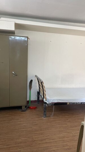 Furnished Amenities in 1 RK Independent House at Shanthi Nagar – for Rent