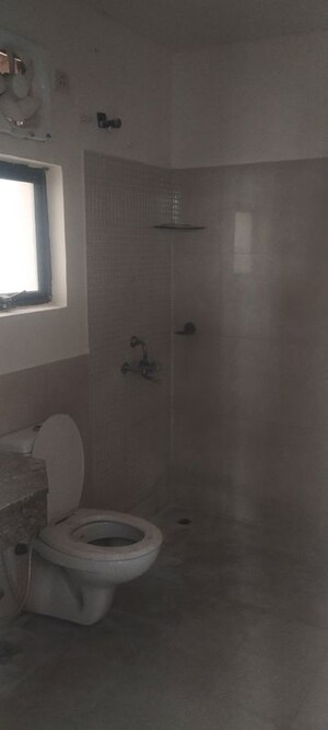 Bathroom in 2 BHK Apartment at Umang Summer Palms, Sector 86 – for Rent