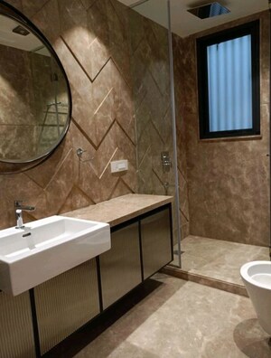 Attached Bathroom in 3 BHK Builder Floor at Navjeevan Vihar – for Rent