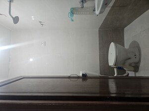 Bathroom in 1.5 BHK Independent House at Sarita Vihar – for Rent