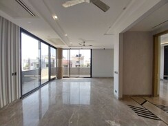 4 BHK + Pooja Room,Servant Room,Store Room Builder Floor For Rent in Green Park