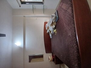 Furnished Amenities in 2 BHK Apartment at Sadguru Complex I, Goregaon East – for Rent