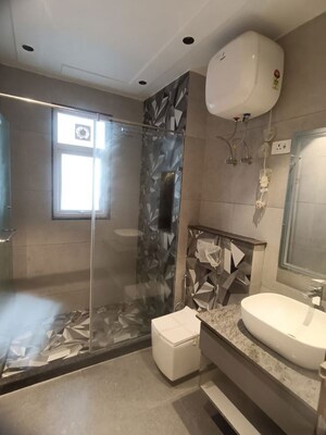 Team Area in 3 BHK Builder Floor at Ansal API Esencia, Sector 67 – for Rent