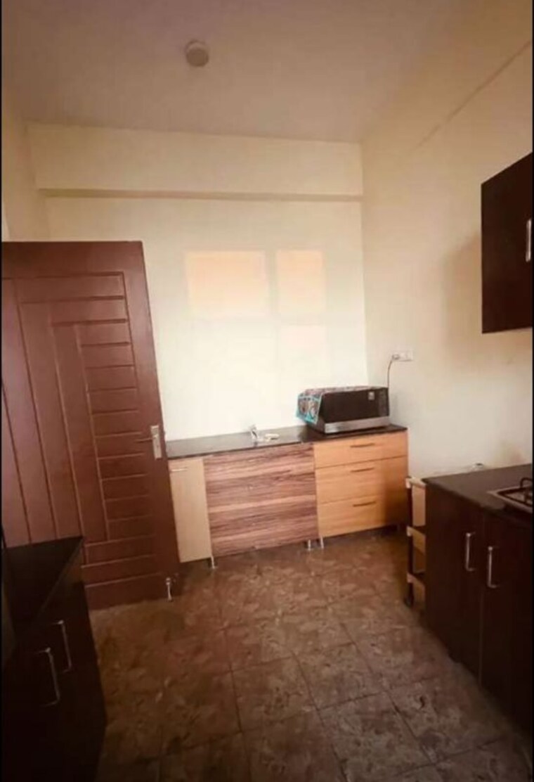Kitchen, omaxe-the-palace 3 Bedroom 1850 Sq.Ft. Apartment In Gomti Nagar Lucknow 10314311